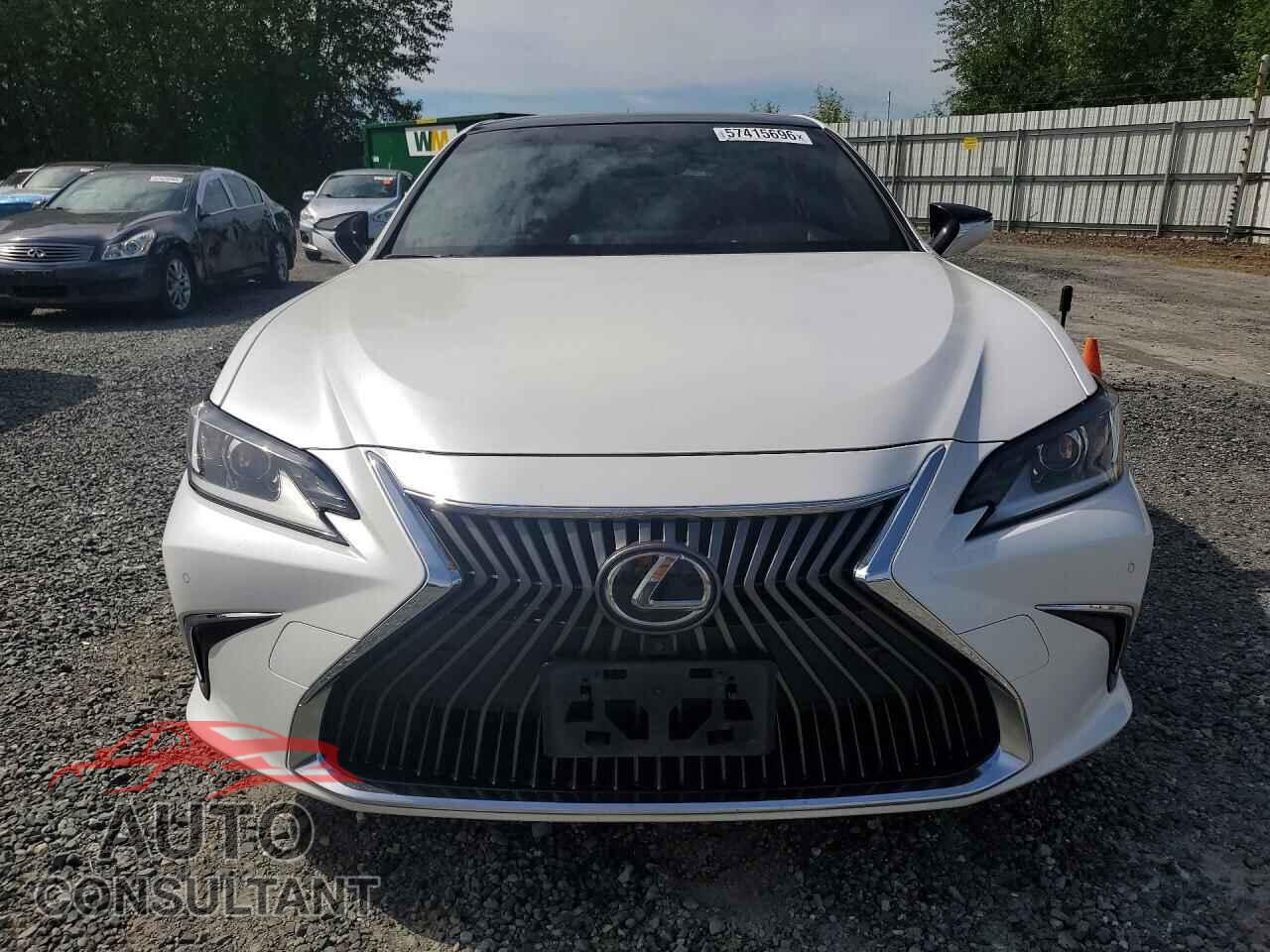 LEXUS ES350 2019 - JTHBZ1B14K2004374