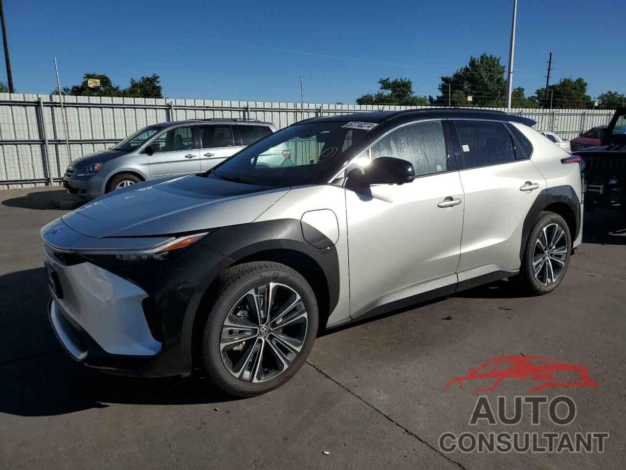 TOYOTA BZ4X XLE 2023 - JTMABACA8PA044888