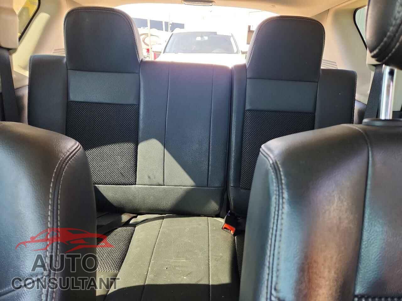 JEEP COMPASS 2014 - 1C4NJDAB9ED762592