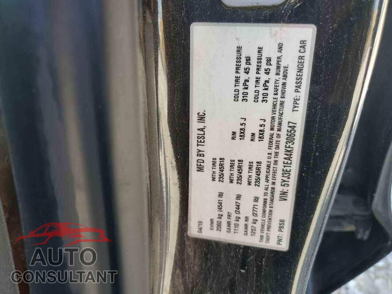 TESLA MODEL 3 2019 - 5YJ3E1EA4KF306547