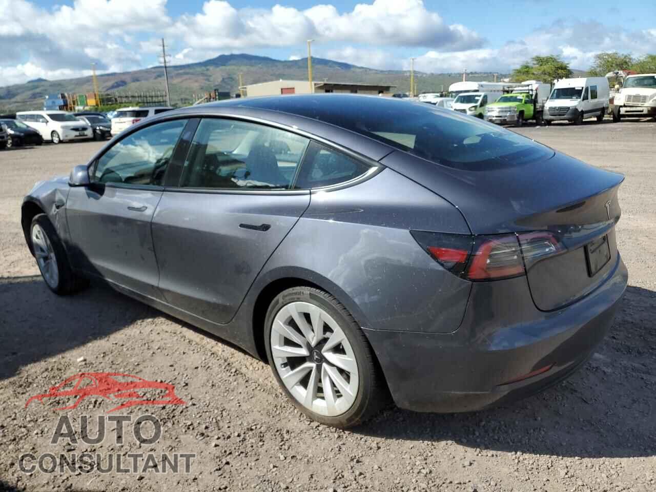 TESLA MODEL 3 2023 - 5YJ3E1EA9PF608083