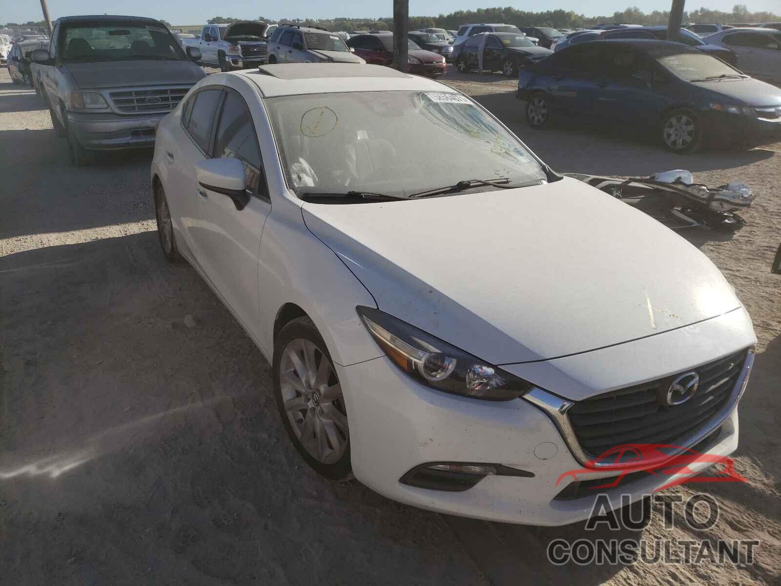 MAZDA 3 2017 - 3MZBN1V7XHM127608