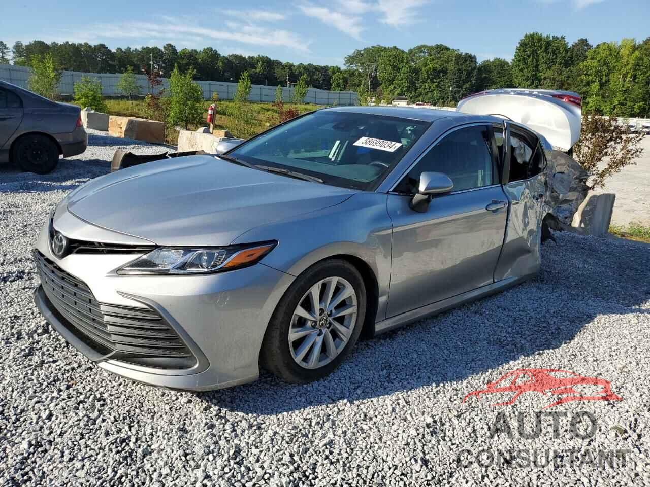 TOYOTA CAMRY 2022 - 4T1C11AK0NU625039