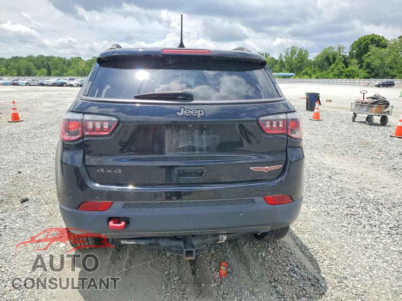 JEEP COMPASS 2017 - 3C4NJDDB2HT646418