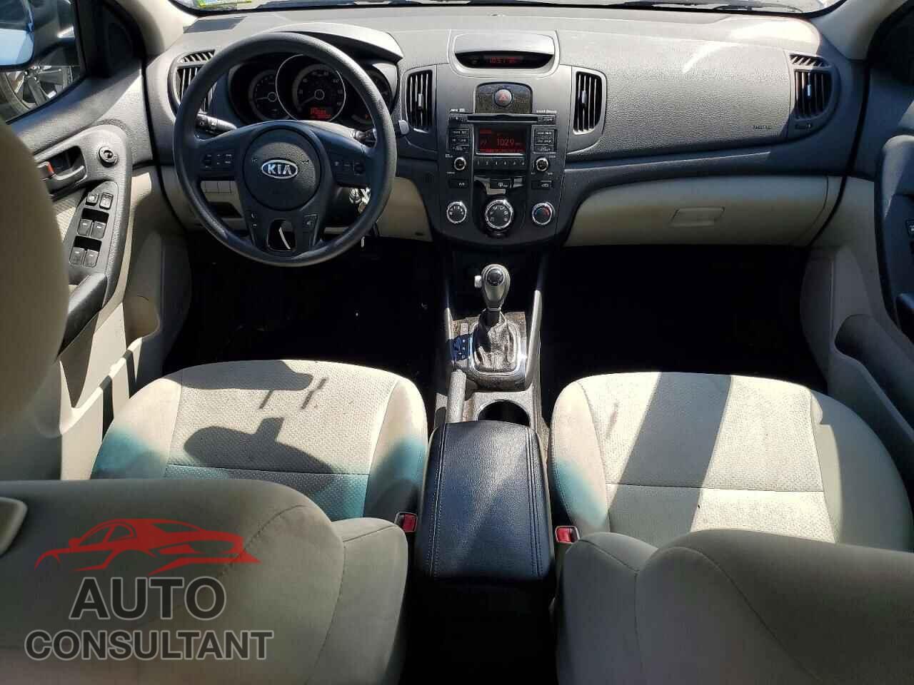 KIA FORTE 2012 - KNAFU4A21C5596309