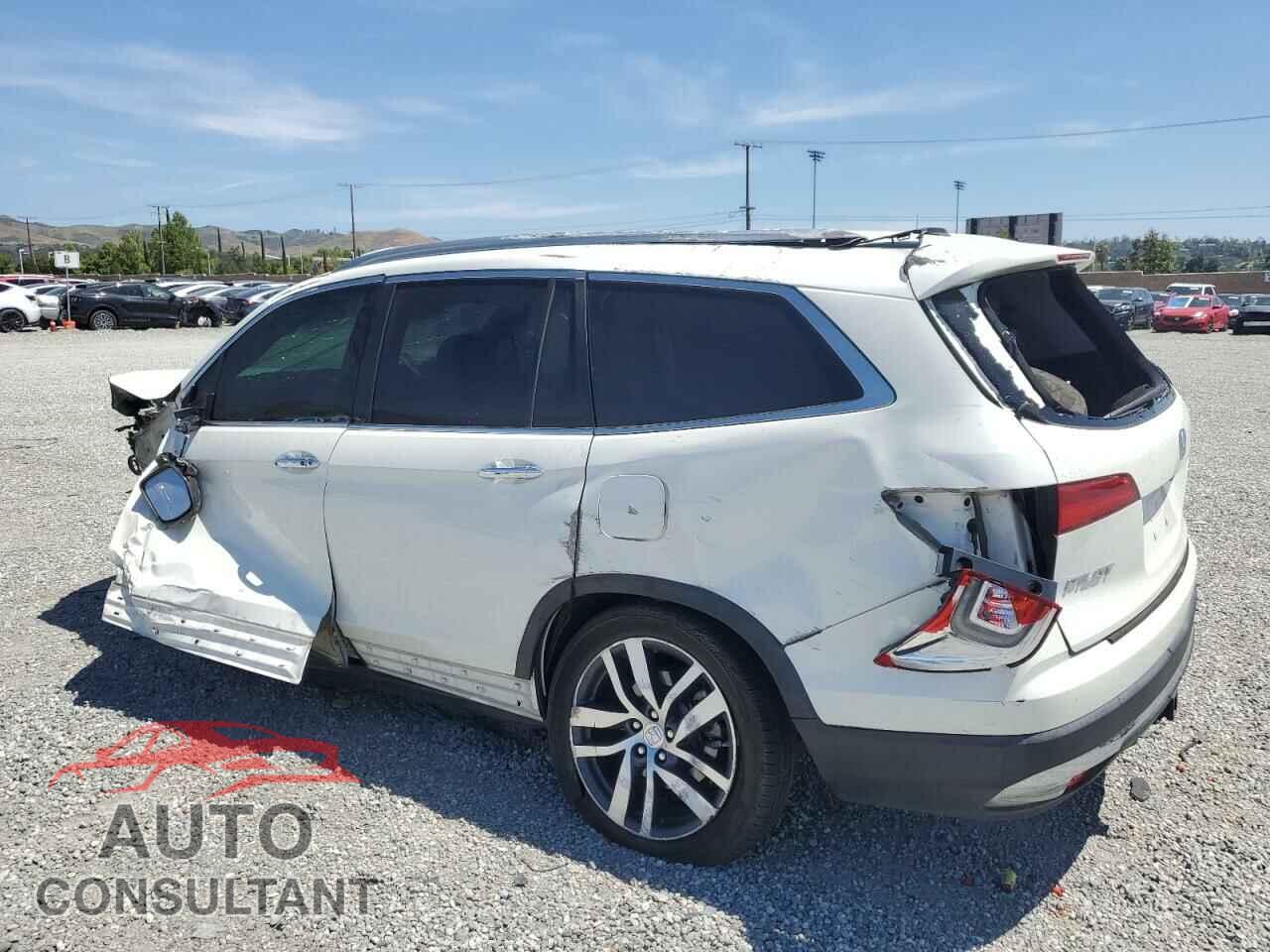 HONDA PILOT 2017 - 5FNYF5H96HB025743