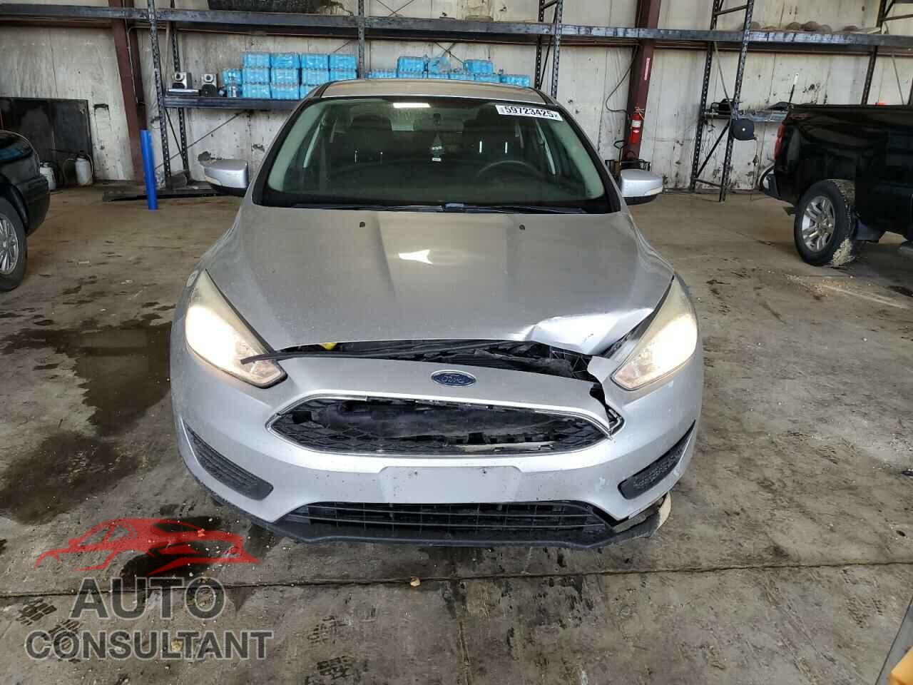 FORD FOCUS 2017 - 1FADP3F25HL308871