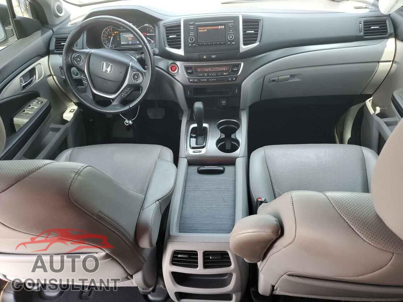 HONDA RIDGELINE 2017 - 5FPYK2F57HB003011