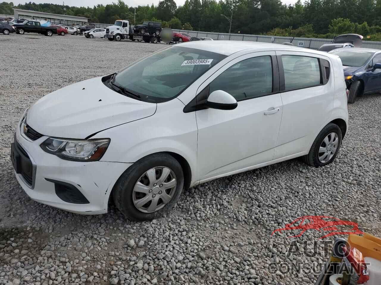 CHEVROLET SONIC 2017 - 1G1JG6SH8H4170139