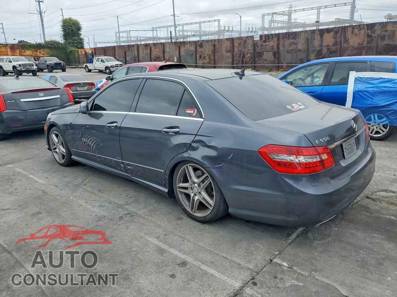 MERCEDES-BENZ E-CLASS 2011 - WDDHF7CB6BA420999
