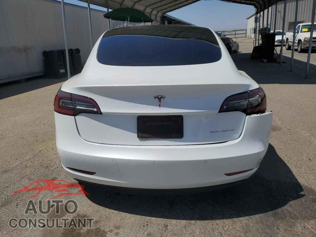 TESLA MODEL 3 2022 - 5YJ3E1EB6NF245585