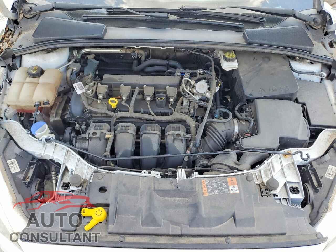 FORD FOCUS 2017 - 1FADP3E26HL327091