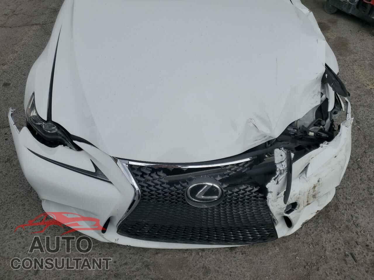 LEXUS IS 2014 - JTHBE1D29E5003225