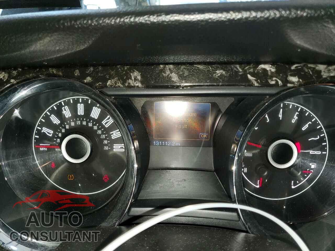 FORD MUSTANG 2014 - 1ZVBP8AM4E5303696