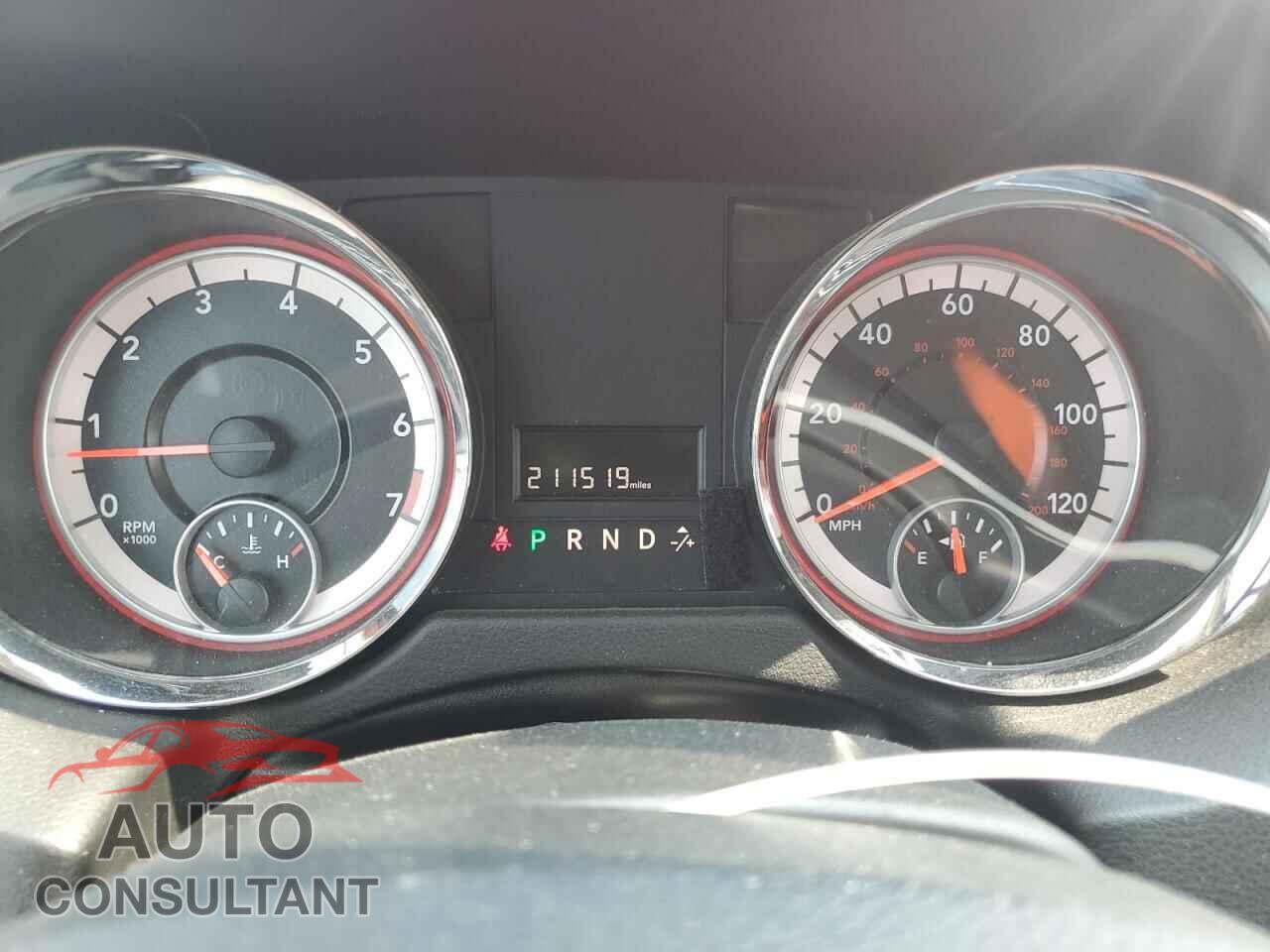 DODGE CARAVAN 2013 - 2C4RDGBG5DR566505