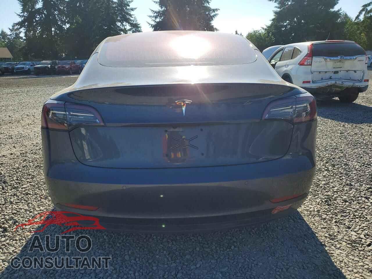 TESLA MODEL 3 2017 - 5YJ3E1EA2HF002223