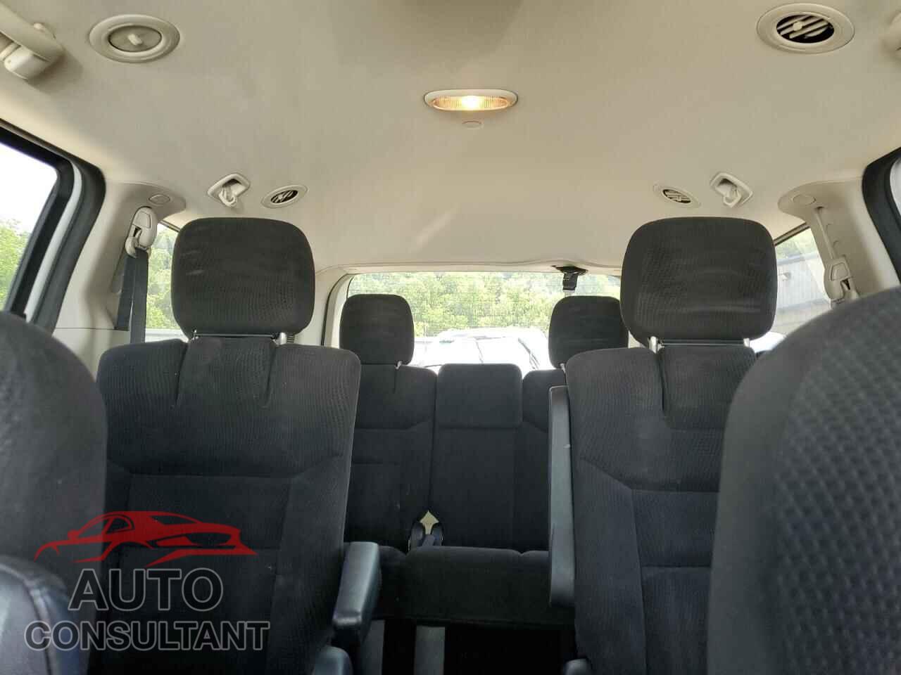 DODGE CARAVAN 2014 - 2C4RDGBG5ER243640