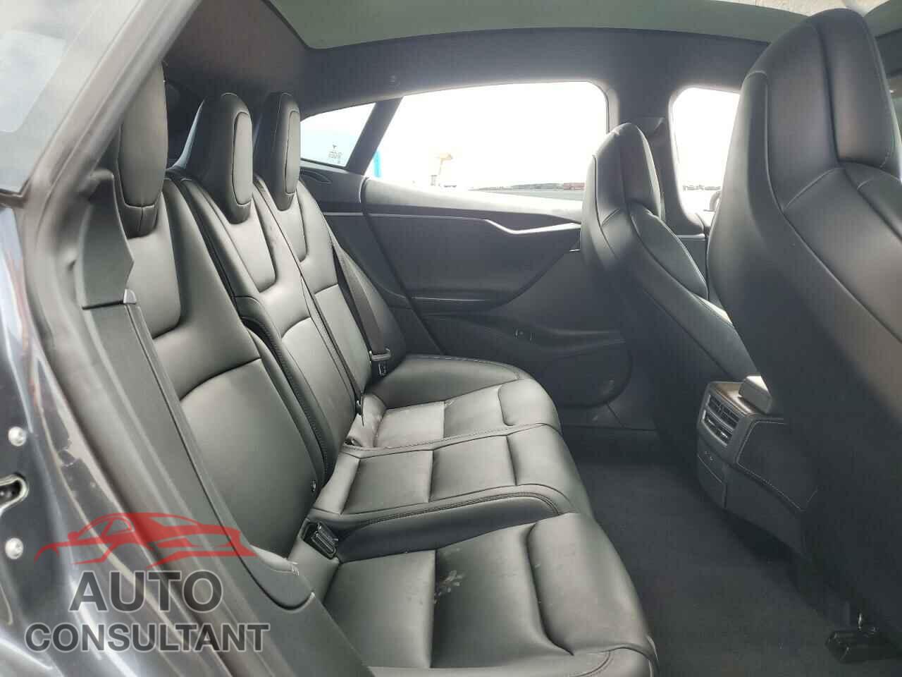 TESLA MODEL S 2018 - 5YJSA1E21JF295554