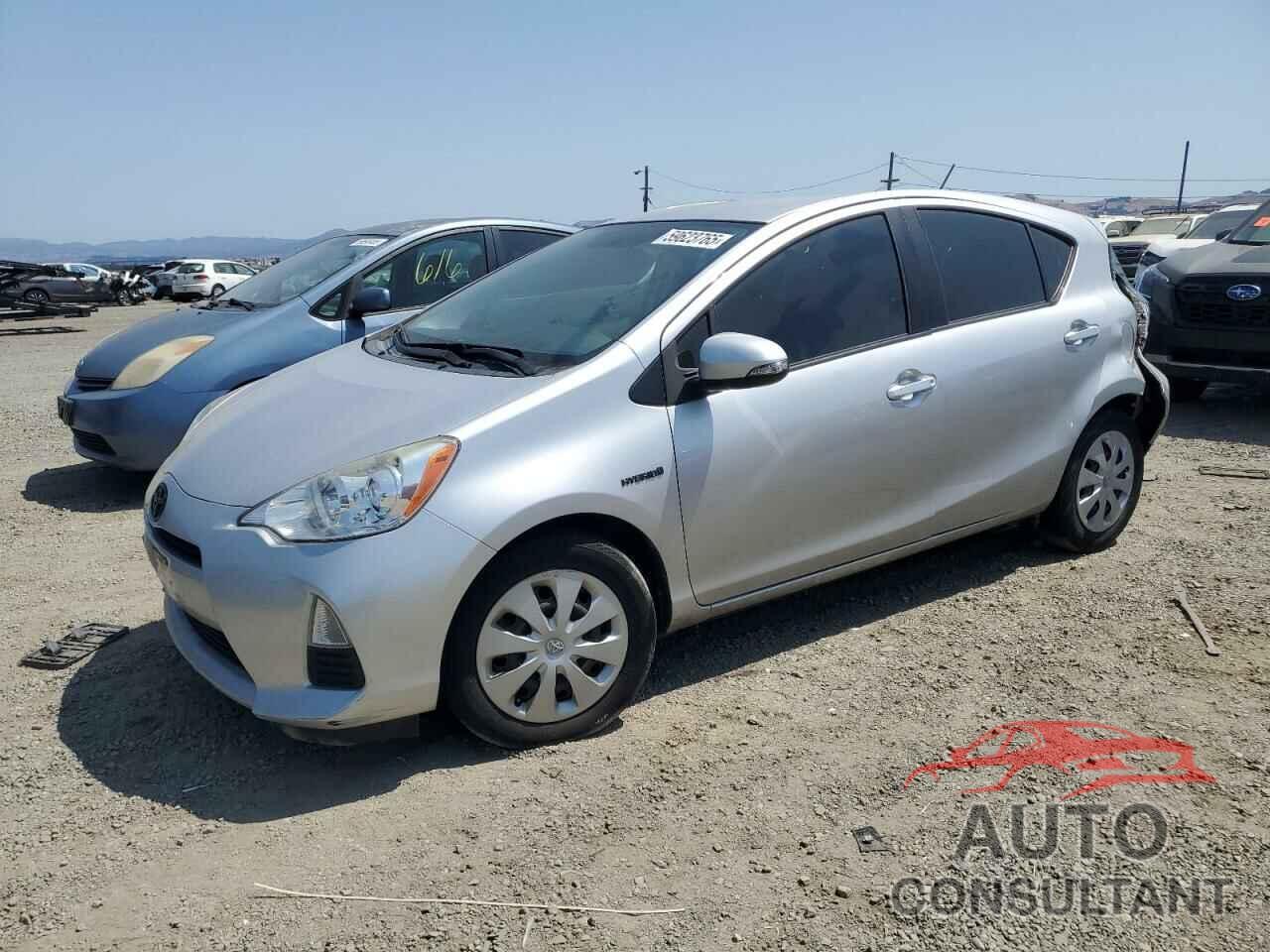 TOYOTA PRIUS 2014 - JTDKDTB39E1574698