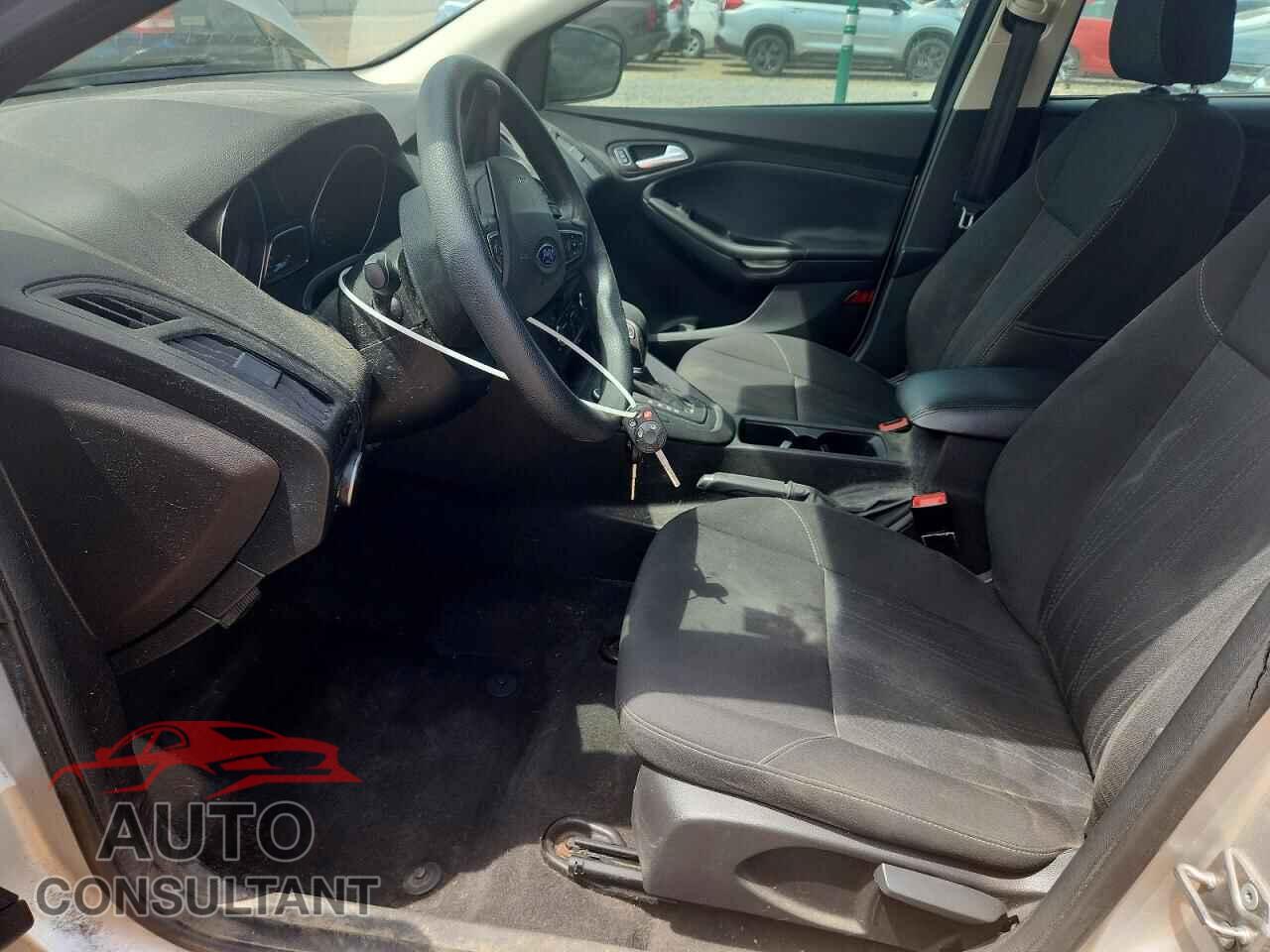 FORD FOCUS 2017 - 1FADP3FE9HL318989