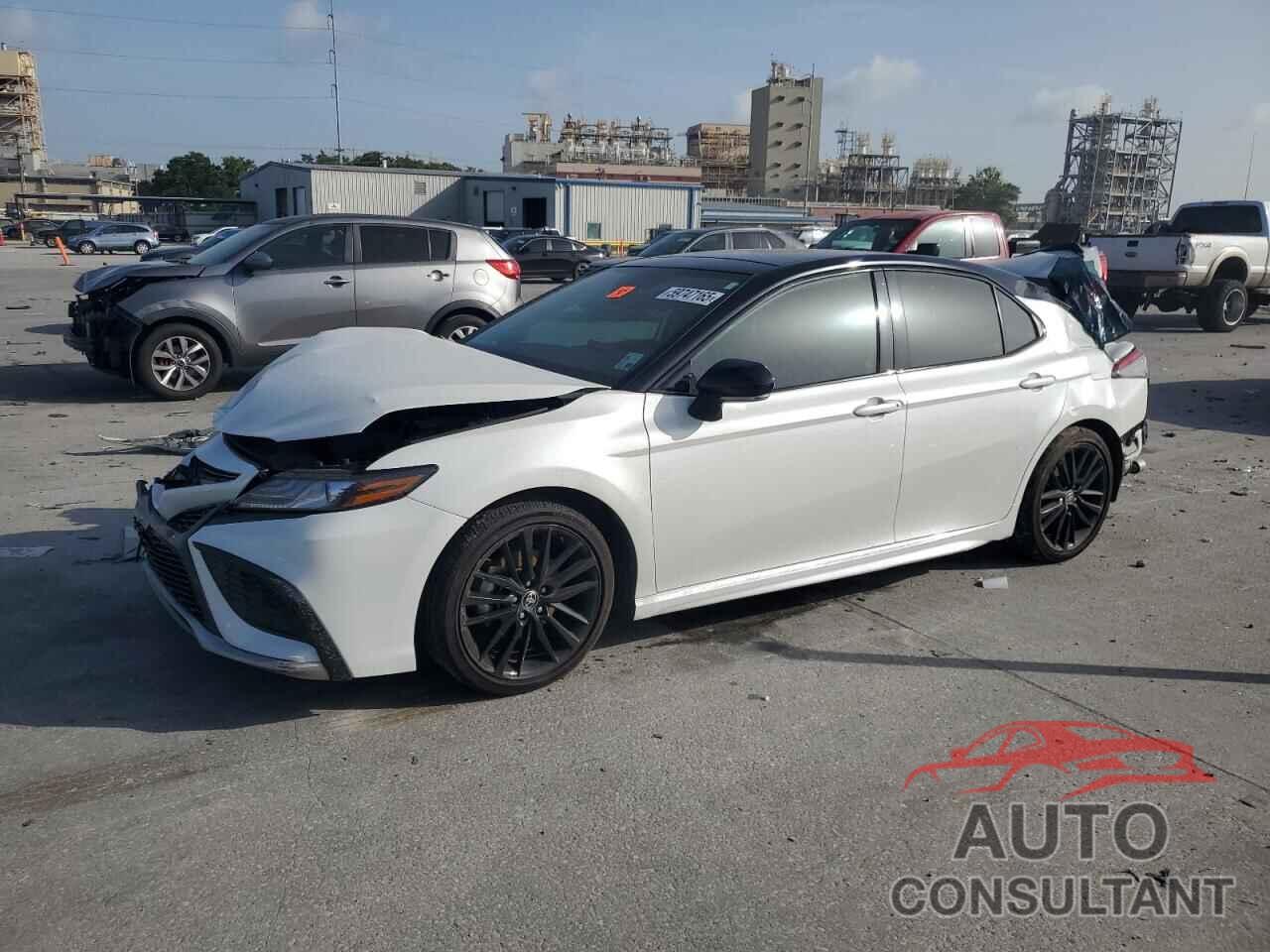 TOYOTA CAMRY 2022 - 4T1K61AK2NU002096