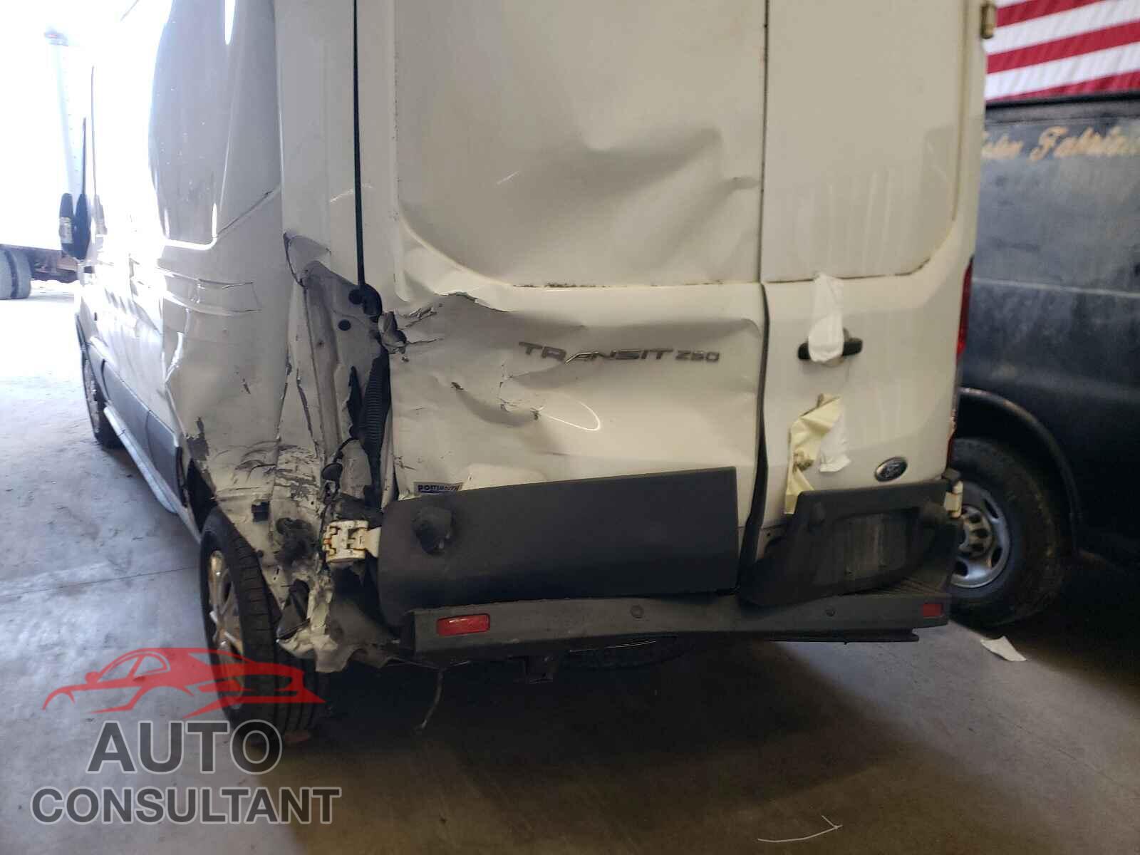 FORD TRANSIT CO 2016 - 1FTYR2XM9GKB26773