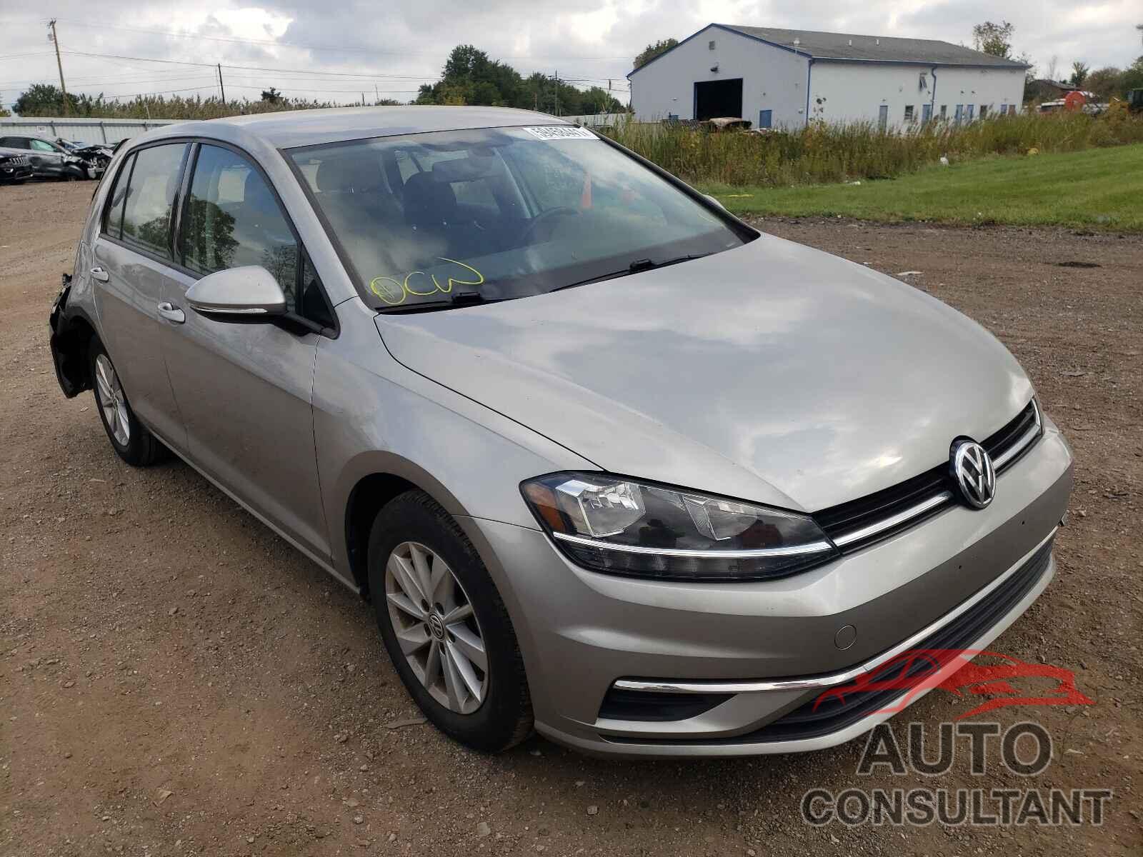 VOLKSWAGEN GOLF 2018 - 3VWG17AU0JM275837