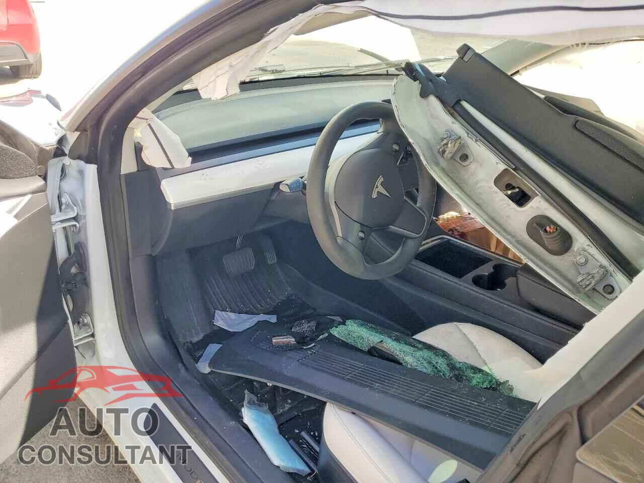 TESLA MODEL 3 2022 - 5YJ3E1EA7NF374670