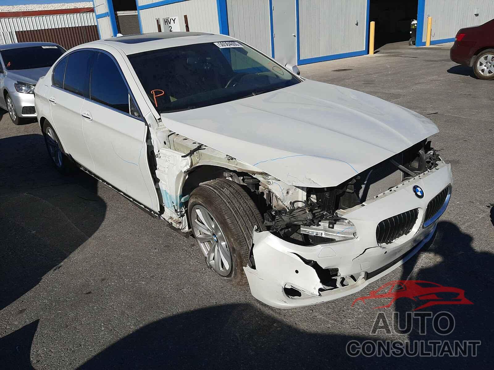 BMW 5 SERIES 2016 - WBA5A5C5XGD529138