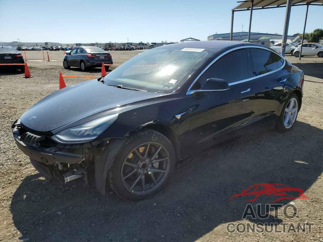 TESLA MODEL 3 2019 - 5YJ3E1EA5KF305679