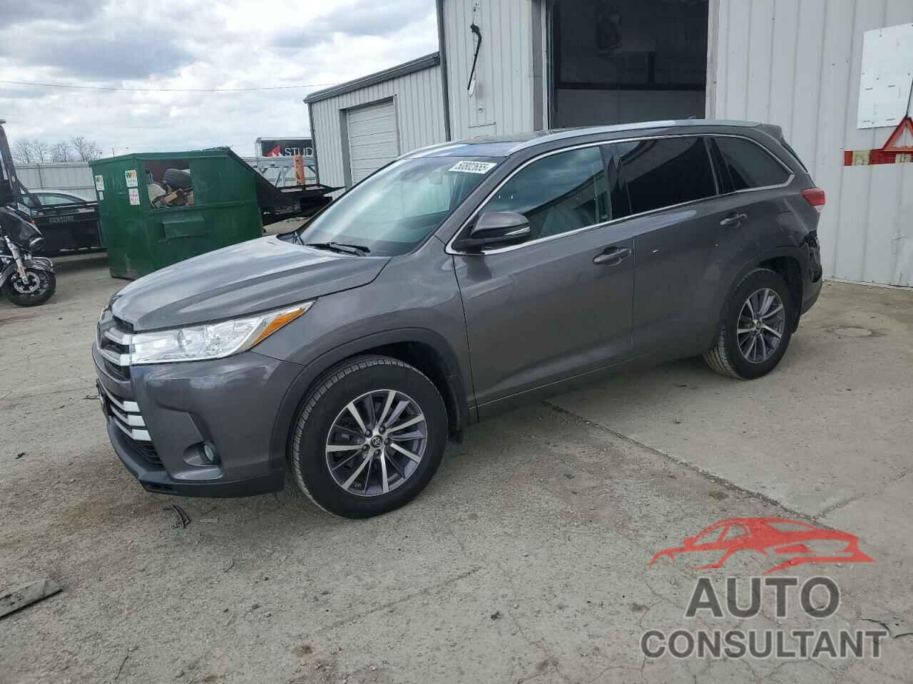 TOYOTA HIGHLANDER 2017 - 5TDJZRFH3HS379130
