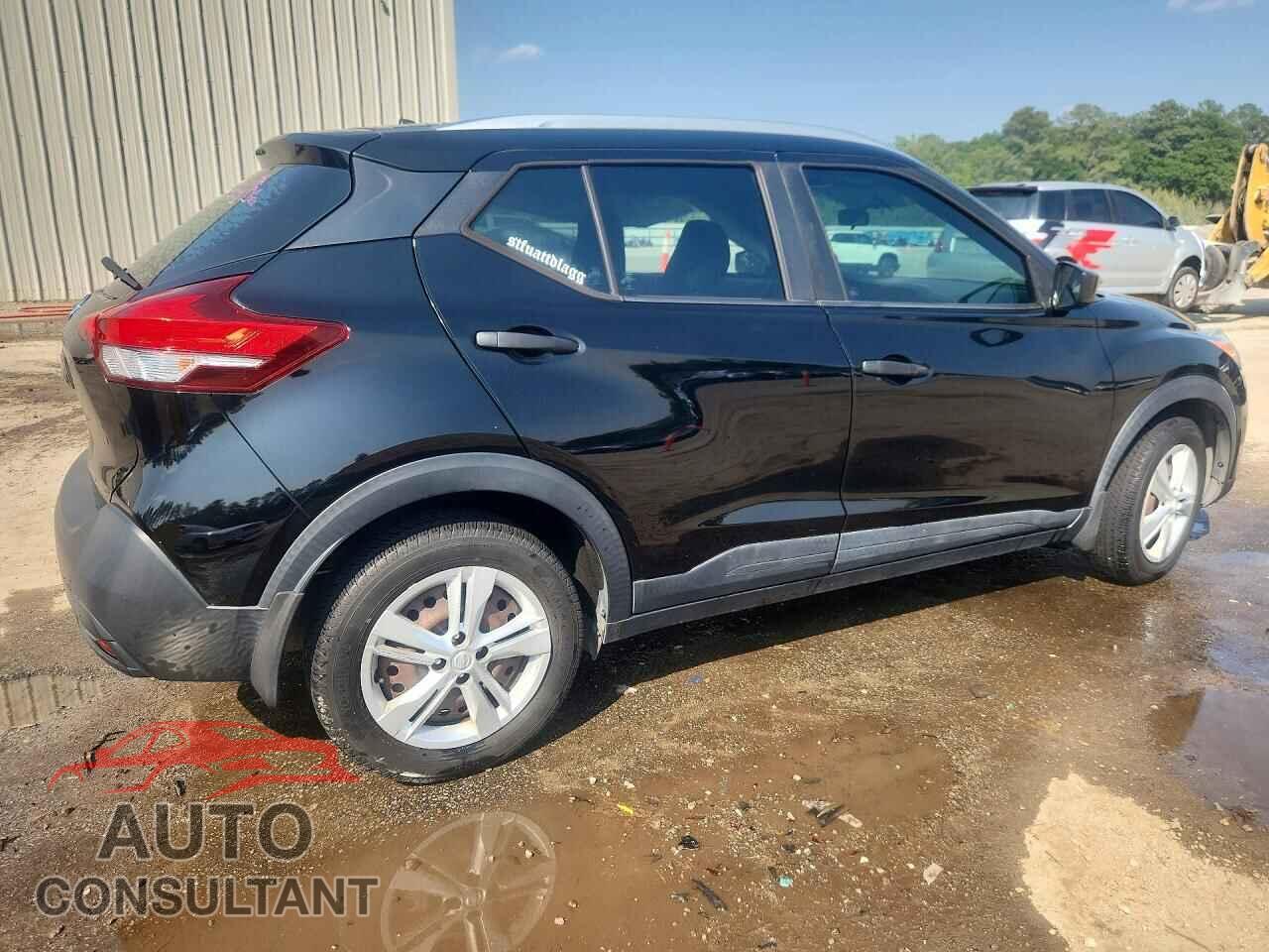 NISSAN KICKS 2019 - 3N1CP5CU3KL531223