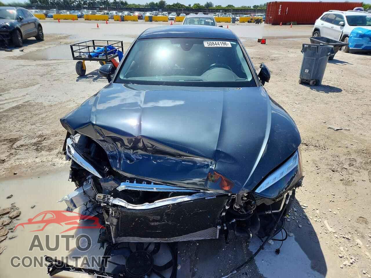 AUDI A5 2024 - WAUABCF55RA071069