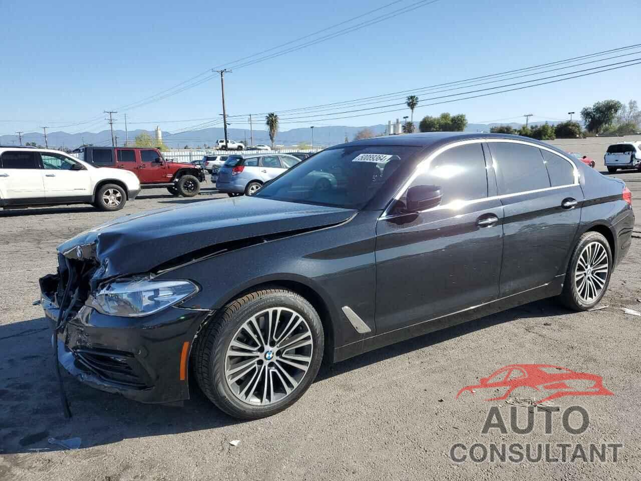 BMW 5 SERIES 2018 - WBAJA5C58JG899069