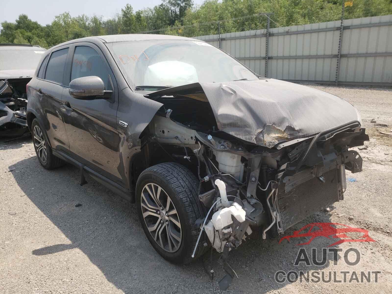 MITSUBISHI OUTLANDER 2018 - JA4AP3AU5JU006738