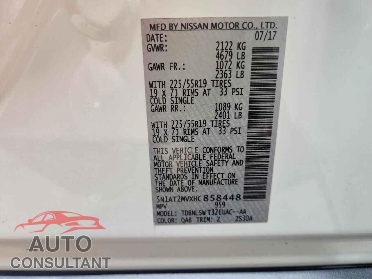 NISSAN ROGUE 2017 - 5N1AT2MVXHC858448