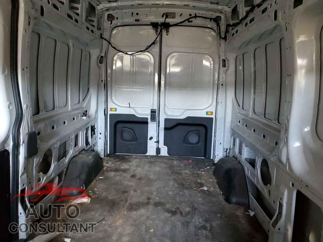 FORD TRANSIT 2022 - 1FTBR2X82NKA72092