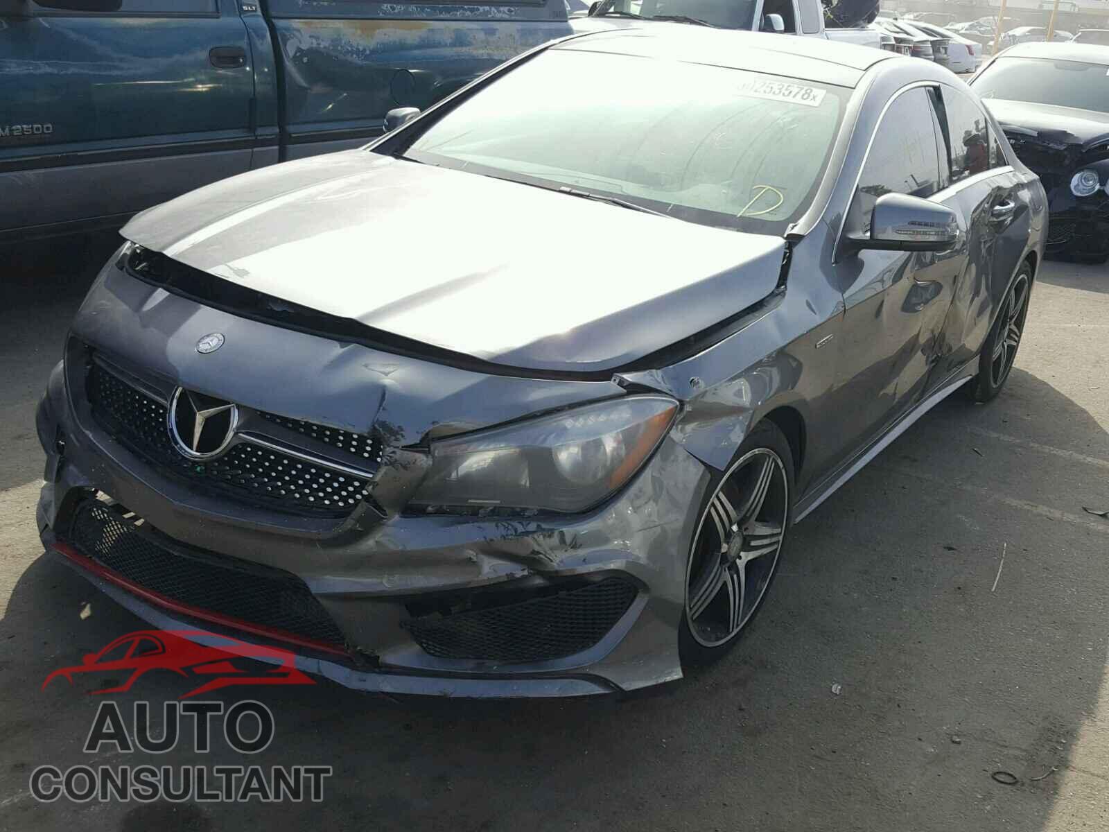 MERCEDES-BENZ C CLASS 2015 - WDDSJ4EB0FN272802