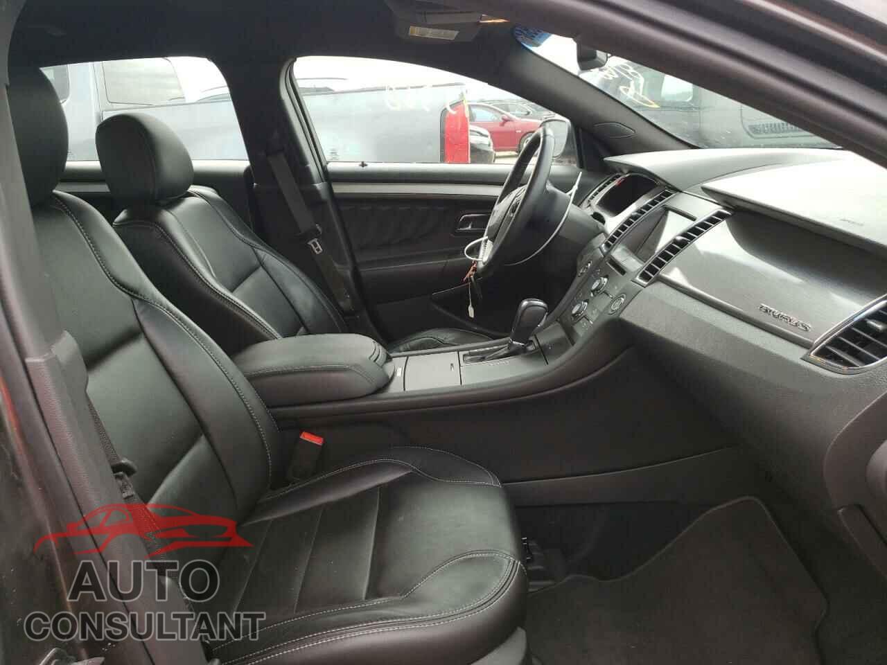 FORD TAURUS 2017 - 1FAHP2E81HG118768