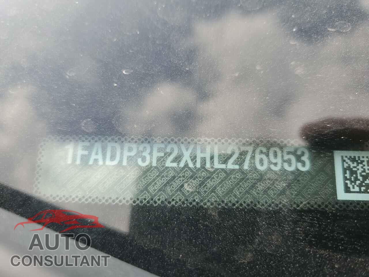 FORD FOCUS 2017 - 1FADP3F2XHL276953