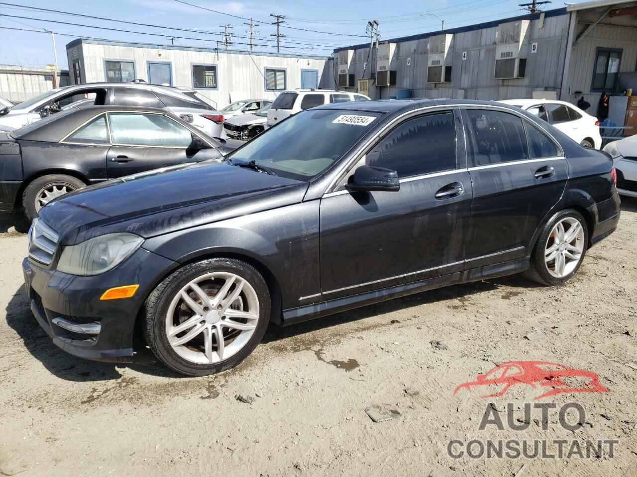 MERCEDES-BENZ C-CLASS 2013 - WDDGF4HBXDR261816