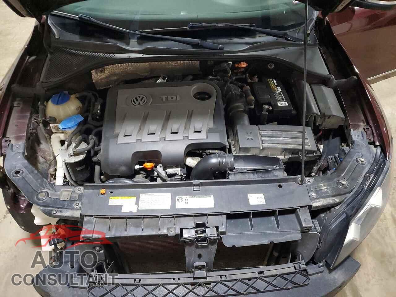 VOLKSWAGEN PASSAT 2012 - 1VWBN7A37CC108191
