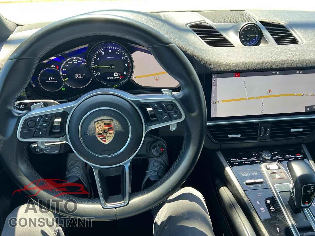 PORSCHE CAYENNE 2019 - WP1AE2AY8KDA52072