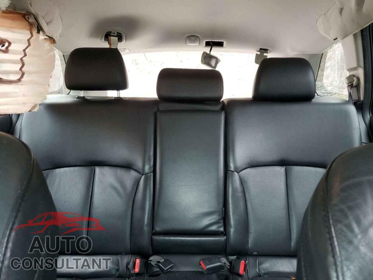 SUBARU OUTBACK 2011 - 4S4BRBKC3B3382068