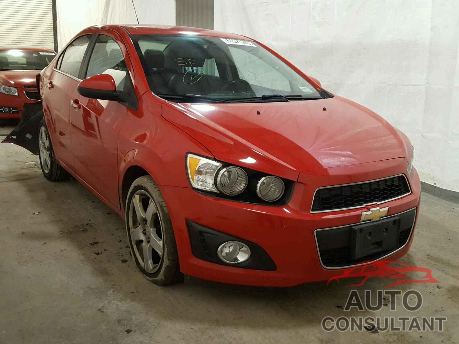 CHEVROLET SONIC 2015 - 1G1JE5SBXF4175870