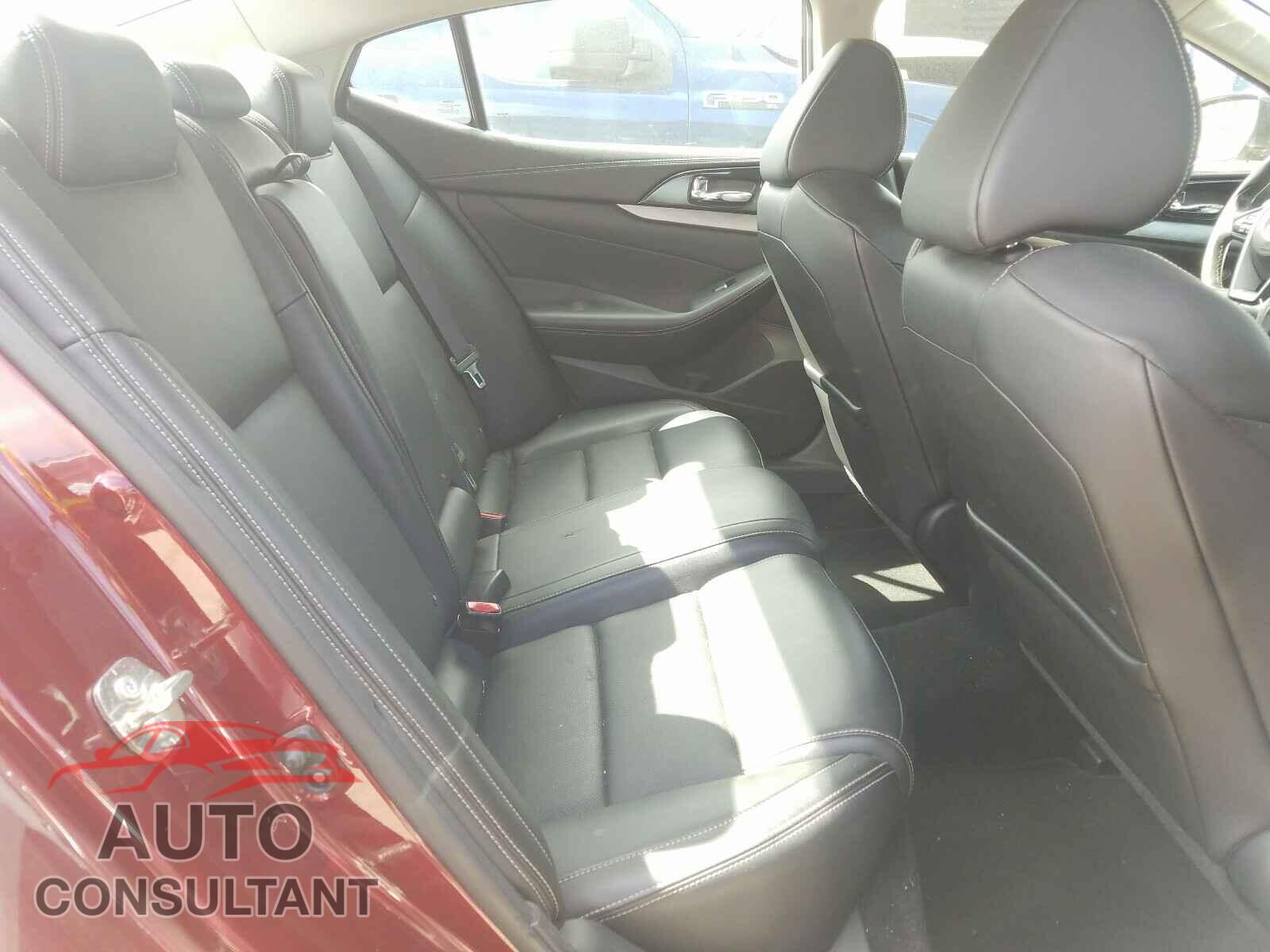 NISSAN MAXIMA 2017 - 1N4AA6AP1HC425775