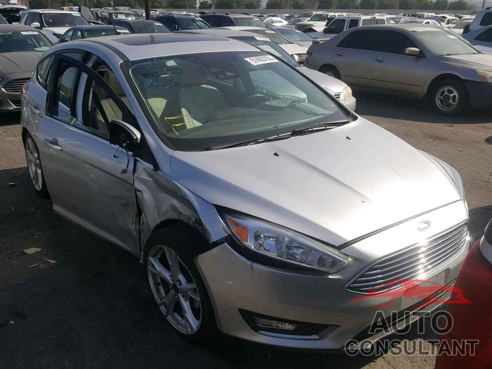FORD FOCUS 2016 - 1FADP3N26GL234313