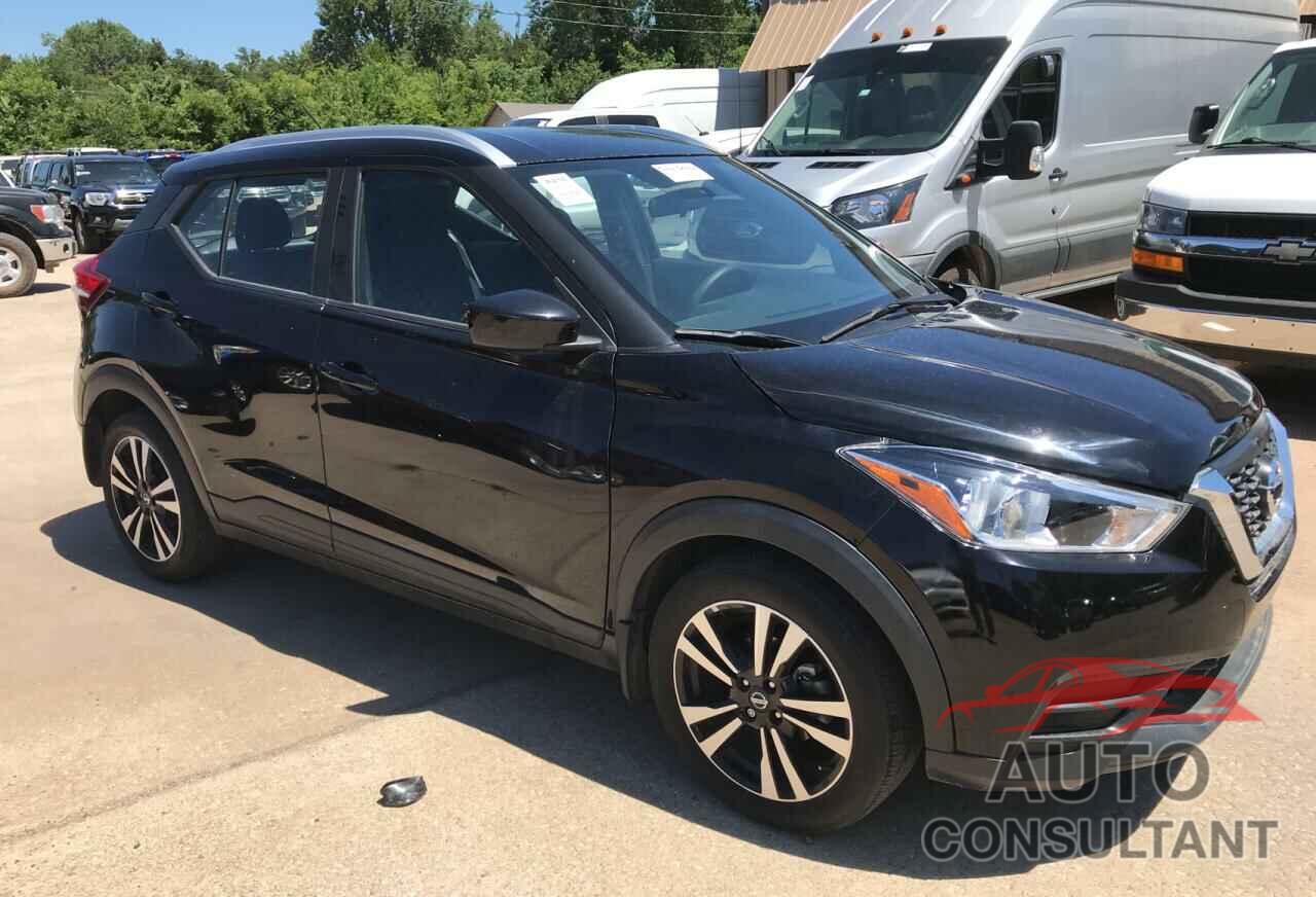 NISSAN KICKS 2018 - 3N1CP5CU0JL508559