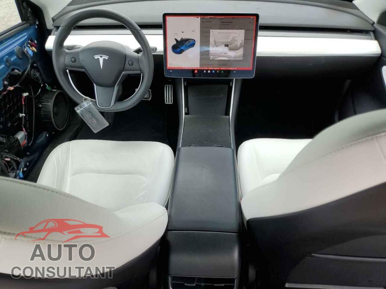 TESLA MODEL 3 2019 - 5YJ3E1EB7KF450568