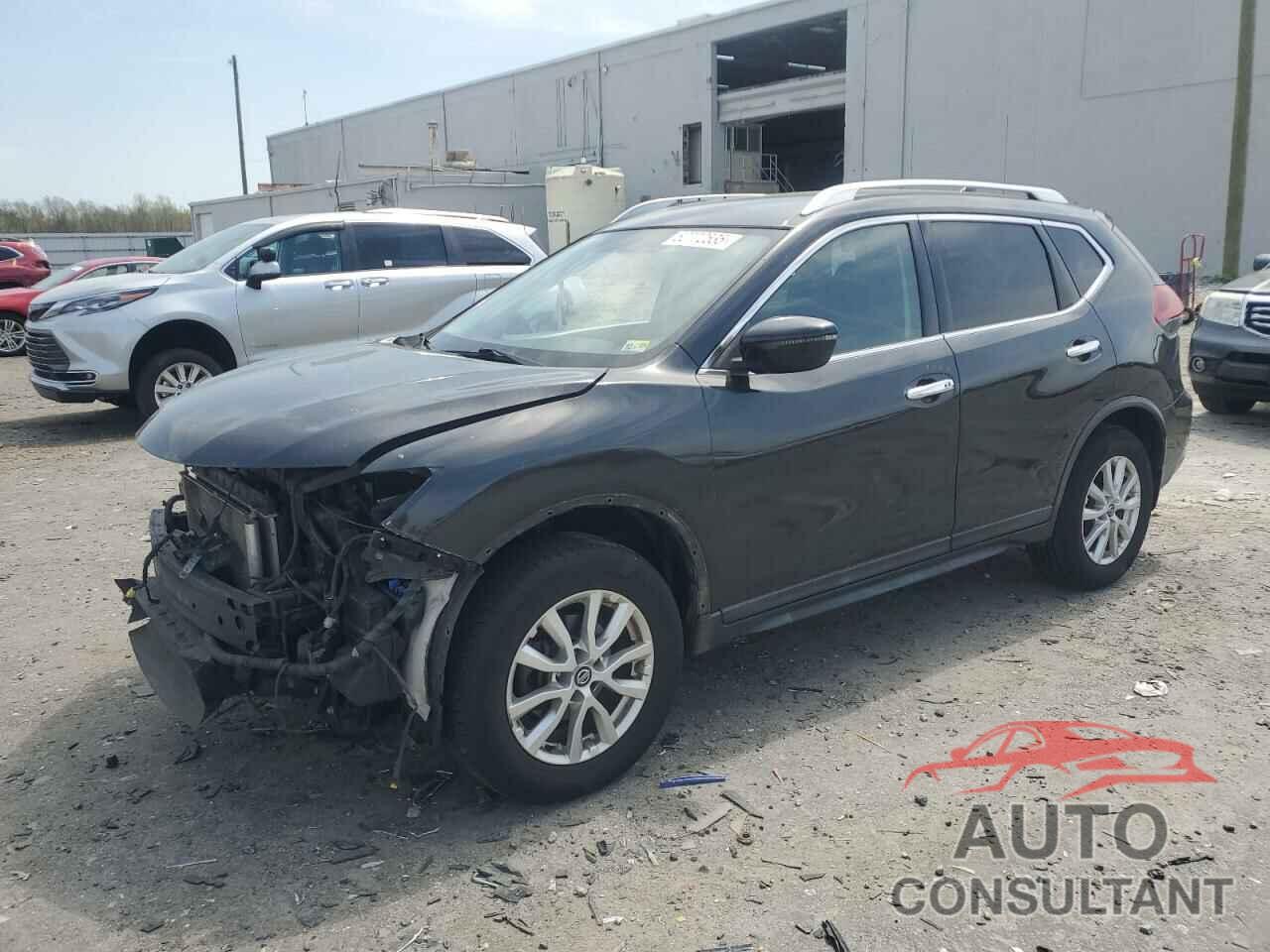 NISSAN ROGUE 2018 - KNMAT2MV9JP608668